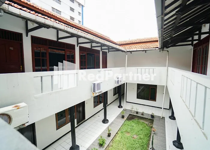 OYO 90853 Hotel Borobudur Kemayoran Syariah Jakarta